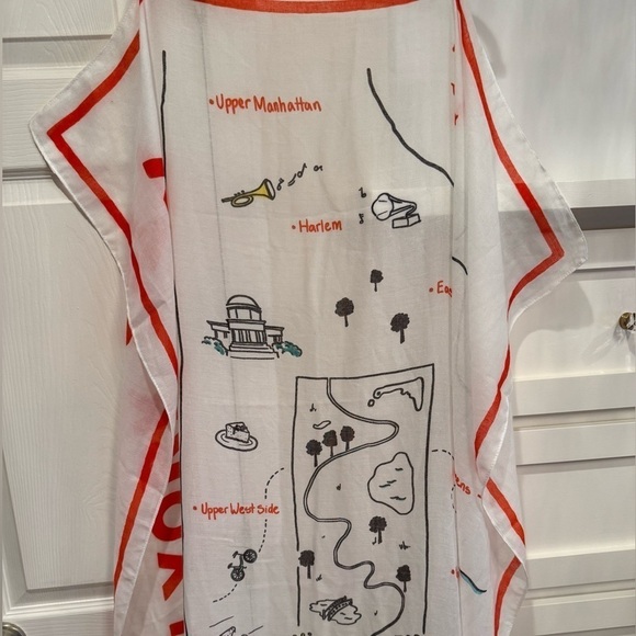 Large New York scarf in vibrant colors - Picture 3 of 7